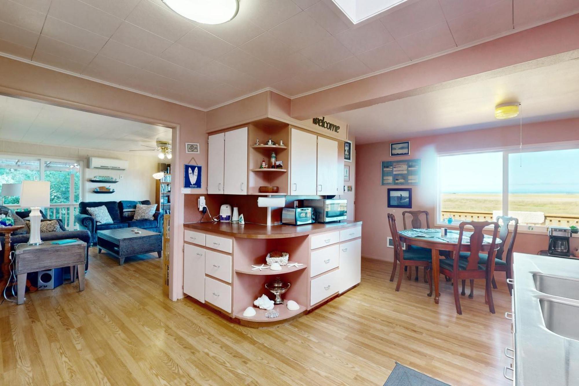 Surfer'S A Landing Villa Уестпорт Екстериор снимка