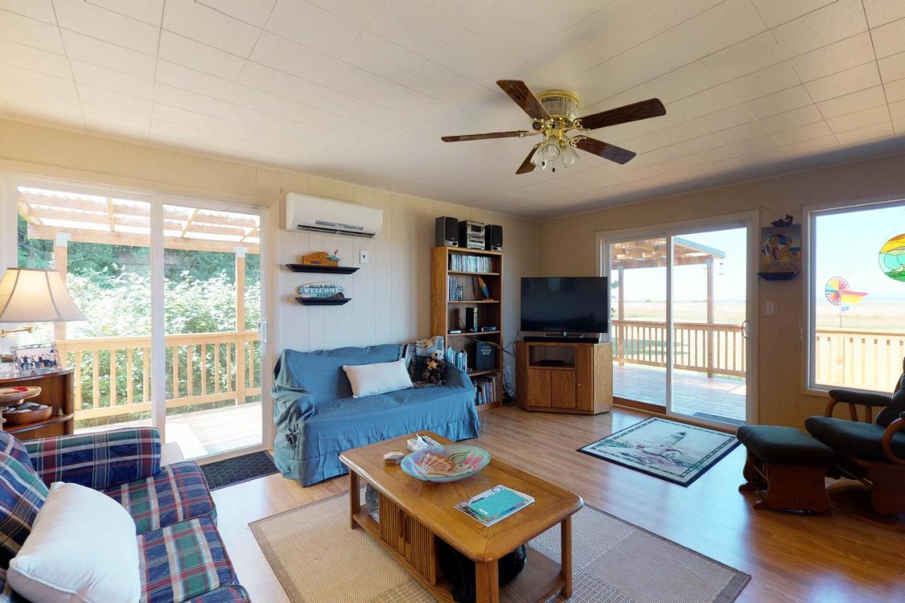 Surfer'S A Landing Villa Уестпорт Екстериор снимка